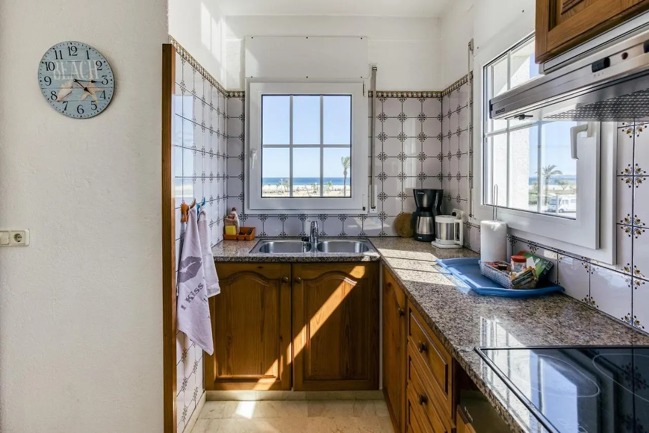 Art- Apartamentos Revilla Tacke D Ampuriabrava